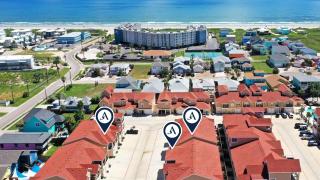Sleeps 29 3 Homes Beachside Resort Pool Walk to the Beach - 0