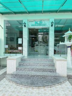 KS RESIDENCE Victory Monument - 1