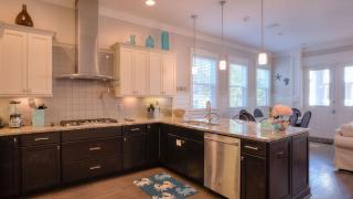 Three Times The Fun by AvantStay Blue Mountain Pool Pet-Friendly - 4