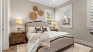 Back to the Beach by AvantStay Golf Cart Bikes Included Pool Access - 1