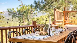 Tanglewood by AvantStay 10mins to Bear Mountain Contemporary Hillside Cabin - 3