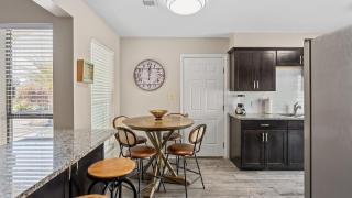 Spacious 3BR w Tiki Bar Shared Pool Walk to Beach Near 30A Pier Park - 6
