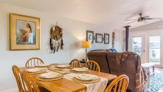 Wolf Beach Cottage by AvantStay Harbor Views - 1