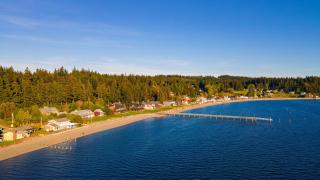 Cozy Whidbey Island Stay Steps on the beach Fireplace BBQ Near Trails - 7