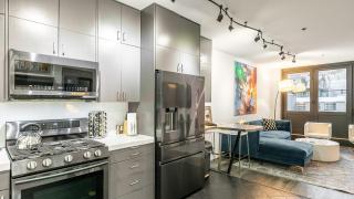 New San Juan 303 by AvantStay Modern Penthouse w Deck Overlooking Main Street - 1