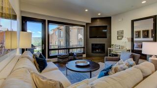 Juniper Landing 3 Bedroom by AvantStay Condo in Park City Mountain Resort w Pool Hot Tub Gym - 9