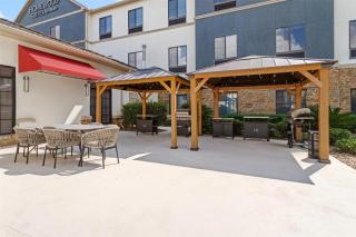 Homewood Suites Beaumont - 6
