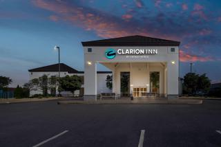 Clarion Inn Cranberry Township - 7