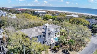 Steps to the Beach! Pool, Gym, Game Room, Movie Theater 3301 Palm by AvantStay - 6