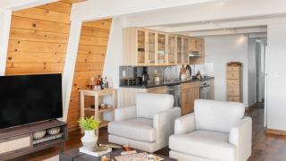 Chickaree Chickadee Buyout by AvantStay 2 Sister Cabins - 1