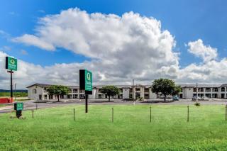 Quality Inn & Suites Junction - 0