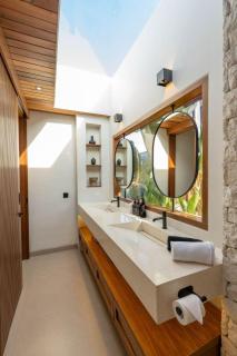 2BR Modern Mediterranean Villa Near Nook - 9