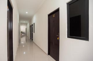 Hanna Residence near RSPI Puri Indah Mitra RedDoorz - 4