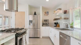 Woodland Zen by AvantStay Modern Design Patio - 1
