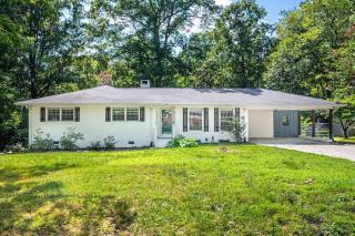 Pet Friendly Cozy 3BR - 6