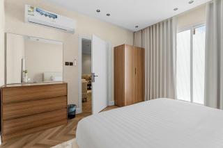 Modern 1BR 75 TV Prime Spot Self-Entry 26 - 4