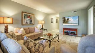 Minutes to the Beach Pool Balcony w Nature Views Compass 17 by AvantStay - Padre Island - 2
