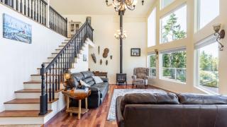 Harborview Getaway by AvantStay Walk to Beach - 2