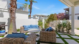Steps to Rosemary Beach Pool Patio w Firepit The Salty Perch by AvantStay - 6