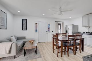 Stylish Nashville Getaway with Free Parking - 8