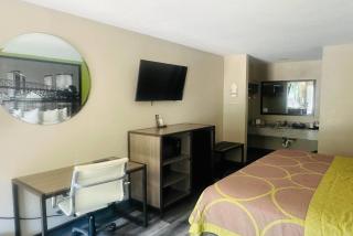 Super 8 by Wyndham Bossier City/Shreveport Area - 5