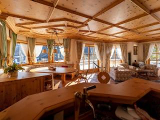 Bad Kleinkirchheim Lush and Spacious Villa with Indoor Pool and Wellness - Seven Bedroom Villa - 8