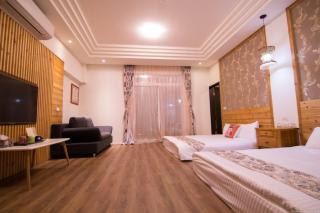 Books & Woods Bed and Breakfast - 5