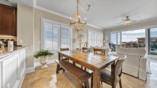 Salt Water Express by AvantStay Top Floor Corner Unit Adagio - 2