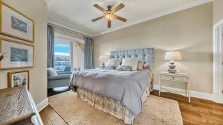 Salt Water Express by AvantStay Top Floor Corner Unit Adagio - 1