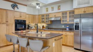 Cathedral View by Avantstay Pool Table Hot Tub - 2