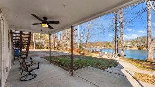 Waking Up Norman Lakefront Getaway Fire Pit Lake Views - 3