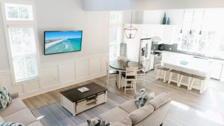 Walk to Beach 2 Shared Pools Enclosed Porch Bikes 30A Hideaway by AvantStay - 5