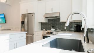 Walk to Beach 2 Shared Pools Enclosed Porch Bikes 30A Hideaway by AvantStay - 1