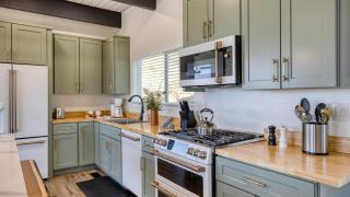 Panoramic Views Private Pool Patio Lounge w Firepit Royal Palm by AvantStay - 8