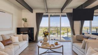 Panoramic Views Private Pool Patio Lounge w Firepit Royal Palm by AvantStay - 2