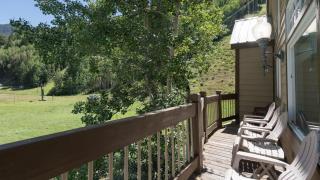 Etta Place Too 113 by AvantStay Close to Town The Slopes In Complex w Communal Pool Hot Tub - 9
