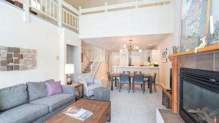 Etta Place Too 113 by AvantStay Close to Town The Slopes In Complex w Communal Pool Hot Tub - 4