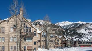 Etta Place Too 113 by AvantStay Close to Town The Slopes In Complex w Communal Pool Hot Tub - 0