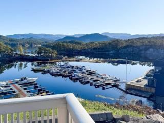 6 person holiday home in HOSTELAND - Hosteland - 3