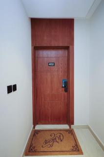 Modern 2BR 65 TV Huge Living Self-Entry 29 - 8