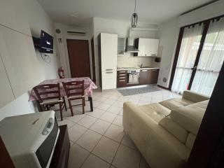 la iaia's home - 0