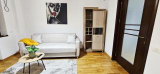 Magheru Home Central Cozy 2 Rooms Self Check-in - 4