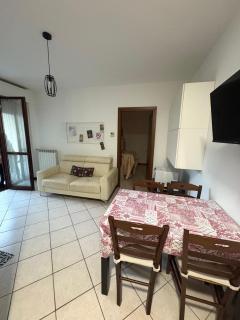 la iaia's home - 0