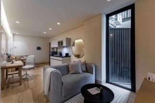 Capitalia Casa Calderon 1BR Leafy Vibes w Patio - 2