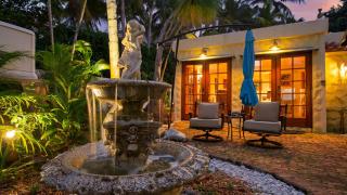 Las Olas Oasis by AvantStay Minutes to the Beach Hot Tub - 0