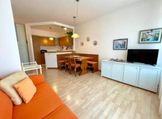 Beachfront flat with a stunning terrace - 5