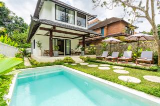 Sacred Jungle Villas by EVDEkimi Ubud - 4