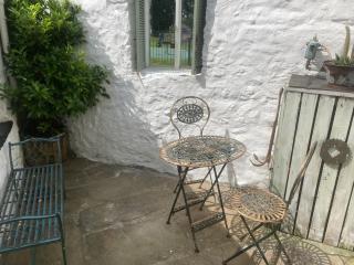 Tizzers Wash house - 1