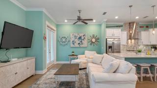 Bella Bonita by AvantStay Pool Peloton Bikes Golf Cart Bonfires - 0