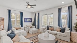 The Flying Pig by AvantStay Private Pool EV Charger Blue Mountain Luxury - 4